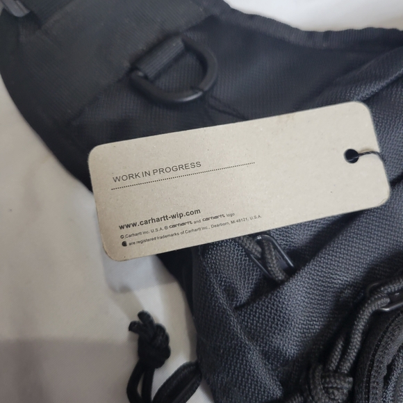 Carharttwork In Progress Black Sling Bag - Picture 2 of 2